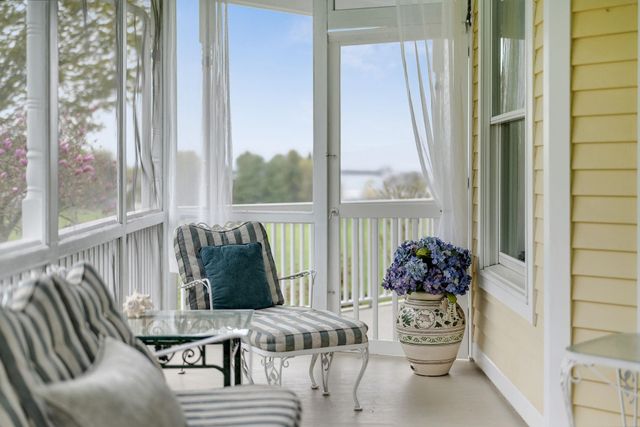 302 Ledge Hill Drive, Georgia, VT 05478