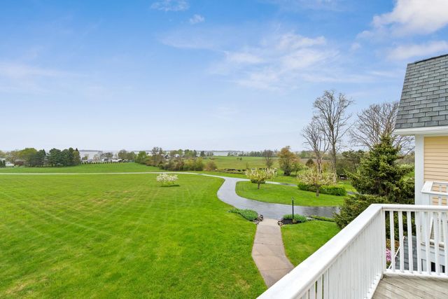 302 Ledge Hill Drive, Georgia, VT 05478