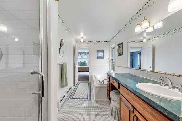 302 Ledge Hill Drive, Georgia, VT 05478