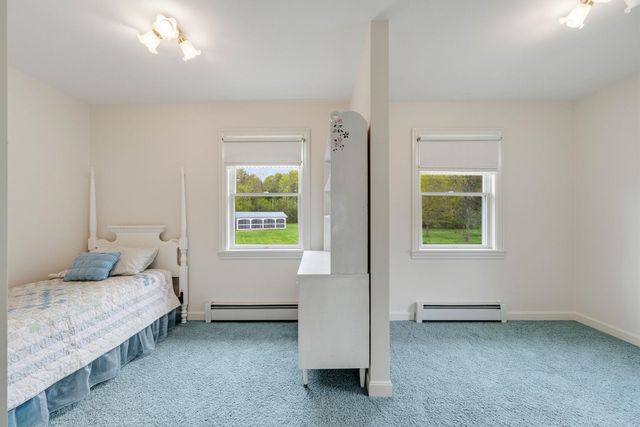 302 Ledge Hill Drive, Georgia, VT 05478