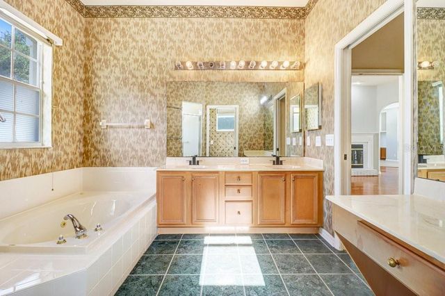 3029 MINUTEMAN LANE, Brandon, FL 33511