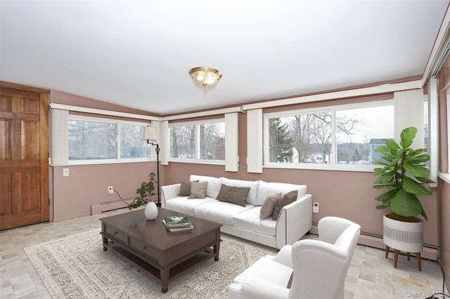 47 Lakeland Avenue, Congers, NY 10920