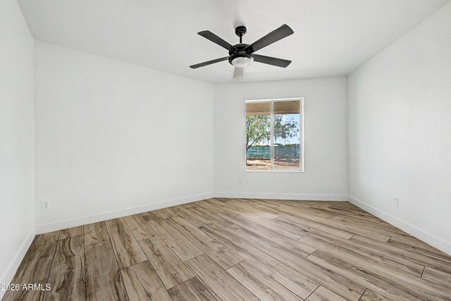 7327 N 185TH Avenue, Waddell, AZ 85355
