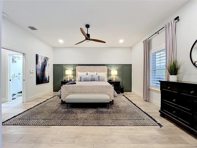 34449 PARKVIEW AVENUE, Eustis, FL 32736