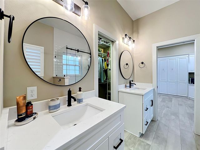 34449 PARKVIEW AVENUE, Eustis, FL 32736
