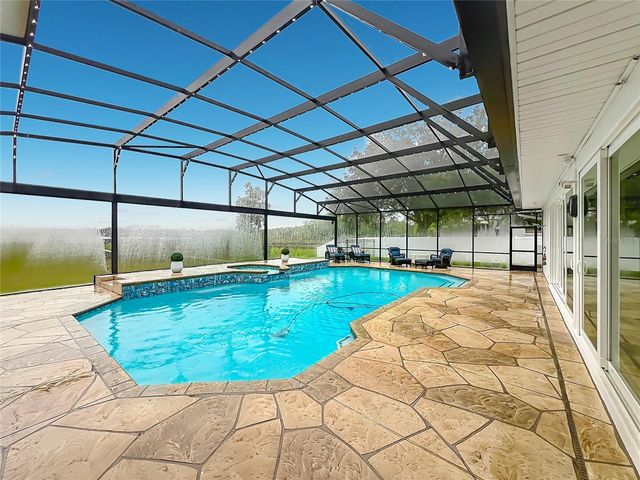 34449 PARKVIEW AVENUE, Eustis, FL 32736