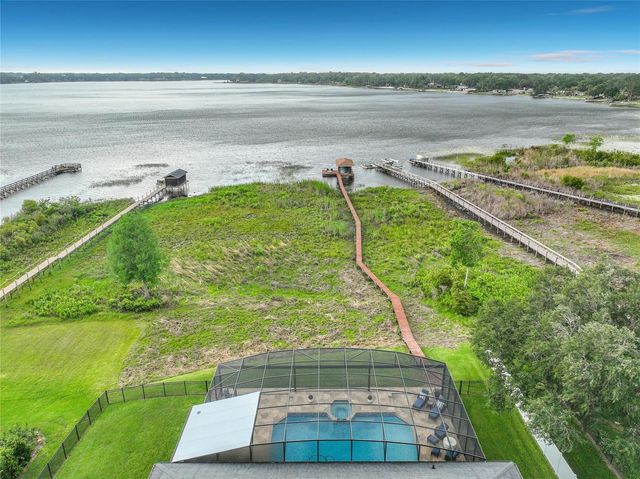 34449 PARKVIEW AVENUE, Eustis, FL 32736