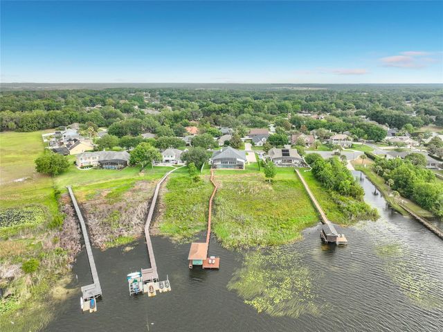 34449 PARKVIEW AVENUE, Eustis, FL 32736