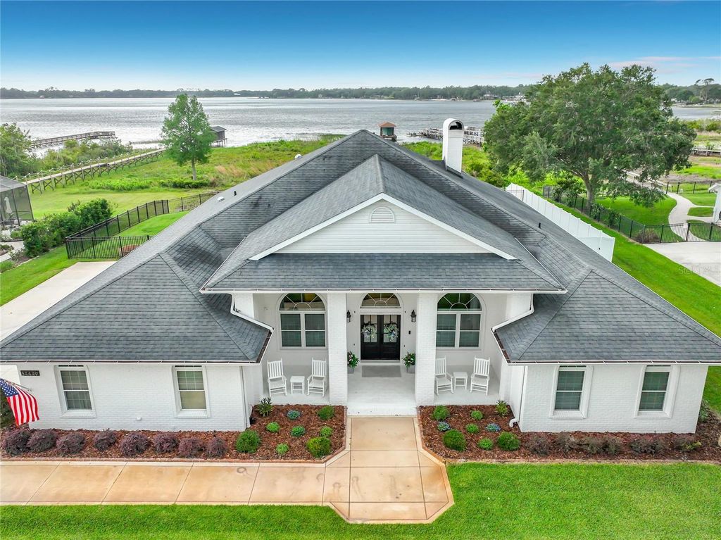 34449 PARKVIEW AVENUE, Eustis, FL 32736