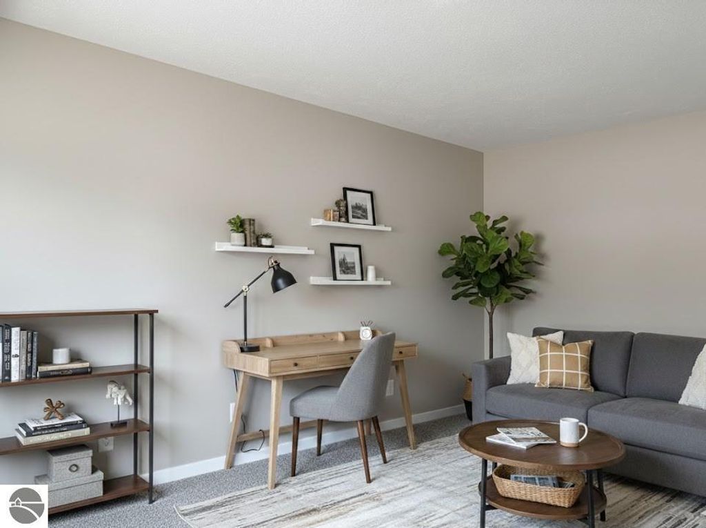 Image 6 of property listing at 62 Robin Drive, Traverse City, MI 49685