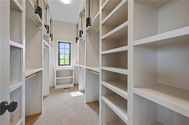 17325 Earnshaw Street, Overland Park, KS 66221