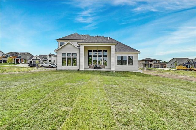 17325 Earnshaw Street, Overland Park, KS 66221