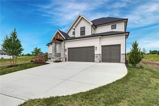 17325 Earnshaw Street, Overland Park, KS 66221