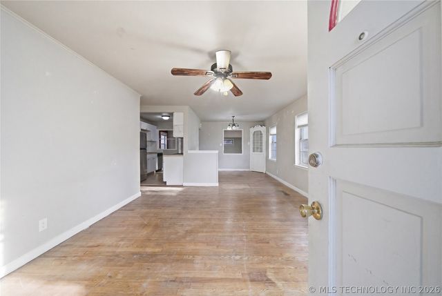 2704 E 4th Street, Tulsa, OK 74104