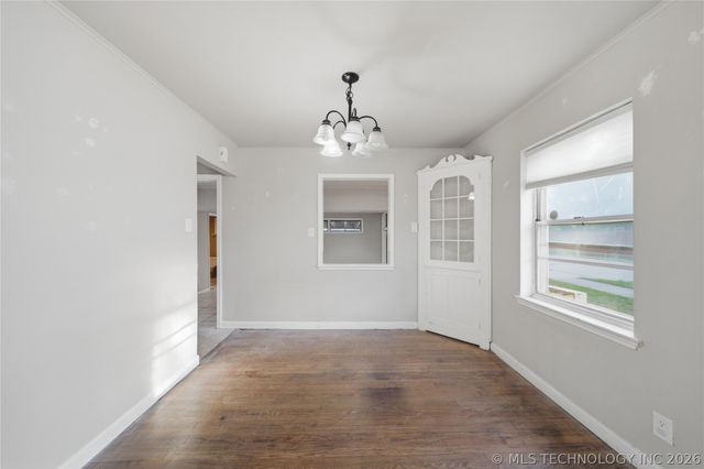 2704 E 4th Street, Tulsa, OK 74104