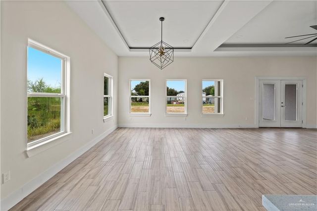 409 W La Pointe Avenue, Mission, TX 78573