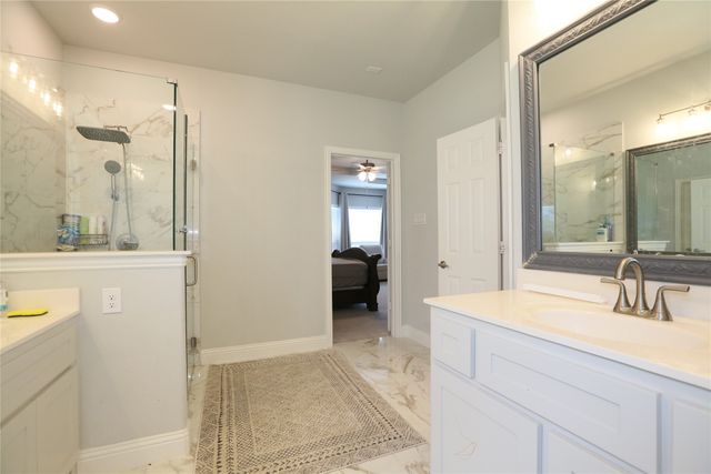 6713 Rockshire Drive, Fort Worth, TX 76123