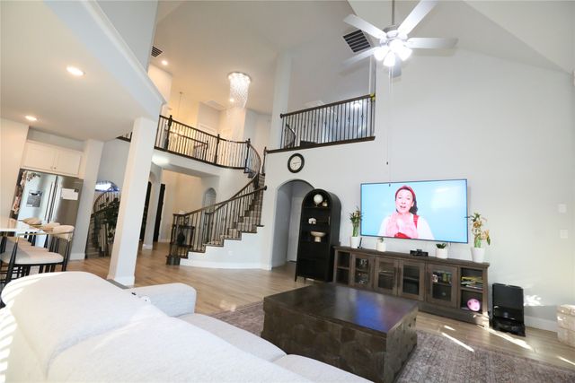 6713 Rockshire Drive, Fort Worth, TX 76123