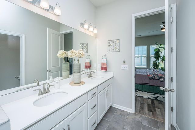 504 Ladybug Lane, Summerville, SC 29485