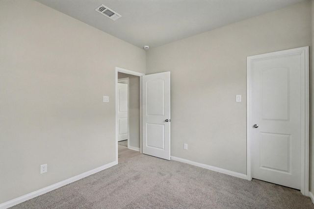 414 Wellshire Drive, West Columbia, TX 77486