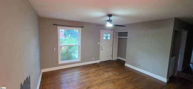 42 Shady Lane, Spartanburg, SC 29302