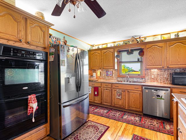 117 County Road 2646, Decatur, TX 76234