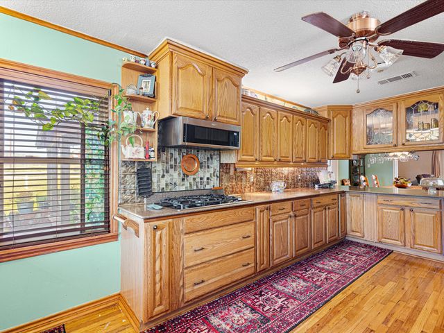 117 County Road 2646, Decatur, TX 76234