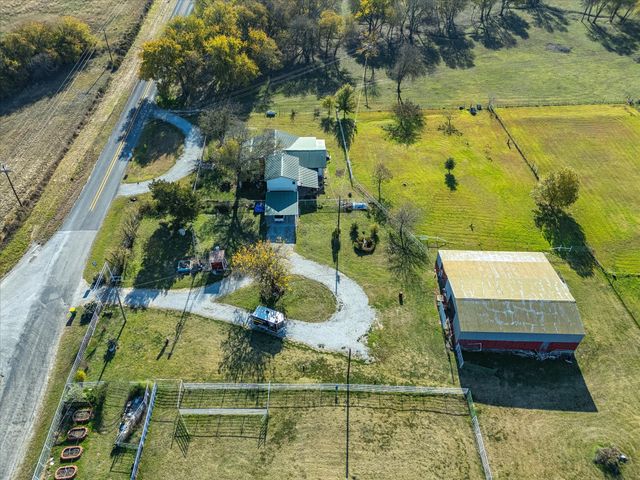 117 County Road 2646, Decatur, TX 76234