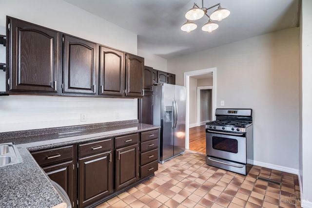 4217 Brownway Avenue, Cincinnati, OH 45209