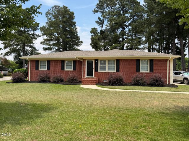1282 Nc-27, Benson, NC 27504