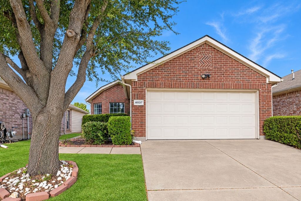 6037 Melanie Drive, Fort Worth, TX 76131 — exterior