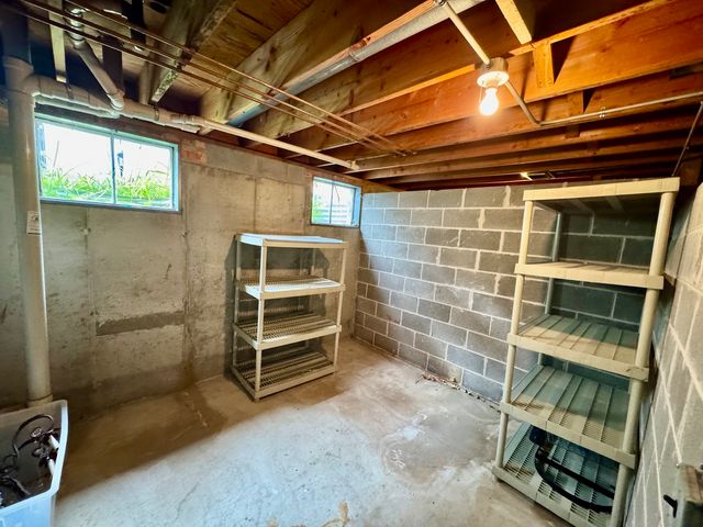 1630 McGovern Street 2S, Highland Park, IL 60035