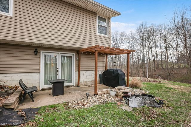 60079 Hickory Trail, Senecaville, OH 43780
