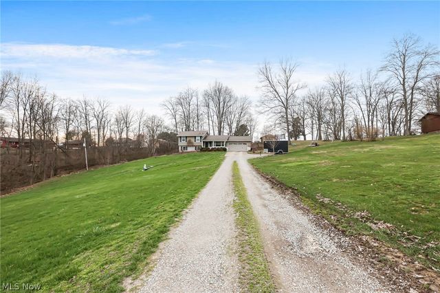 60079 Hickory Trail, Senecaville, OH 43780