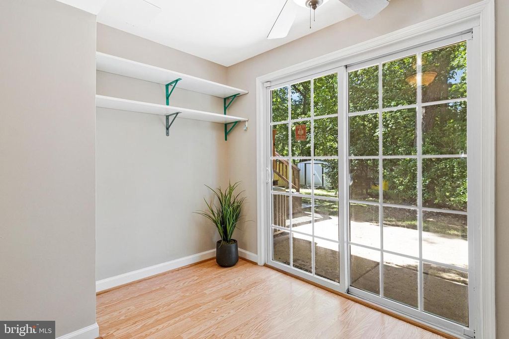 Image 19 of property listing at 7936 COVINGTON AVE, Glen Burnie, MD 21061