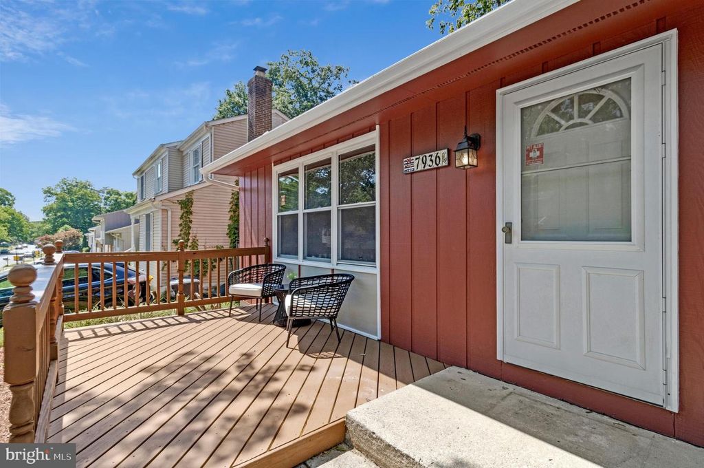 Image 2 of property listing at 7936 COVINGTON AVE, Glen Burnie, MD 21061
