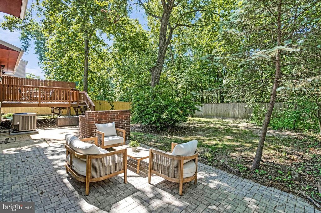 Image 23 of property listing at 7936 COVINGTON AVE, Glen Burnie, MD 21061