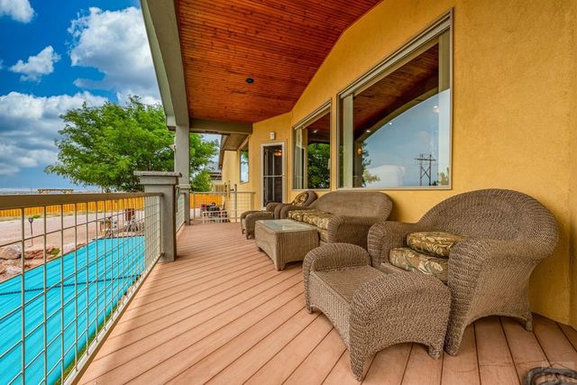 1156 W Bella Casa Dr, Pueblo West, CO 81007