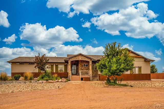 1156 W Bella Casa Dr, Pueblo West, CO 81007