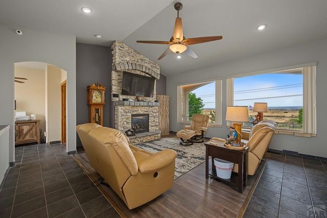 1156 W Bella Casa Dr, Pueblo West, CO 81007