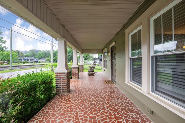 2109 Lyndon Avenue, Chattanooga, TN 37415