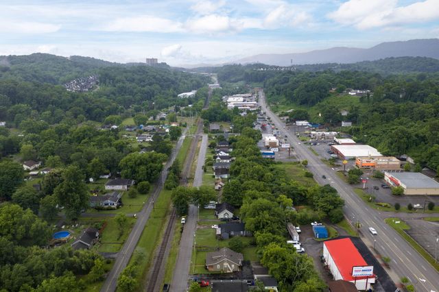 2109 Lyndon Avenue, Chattanooga, TN 37415