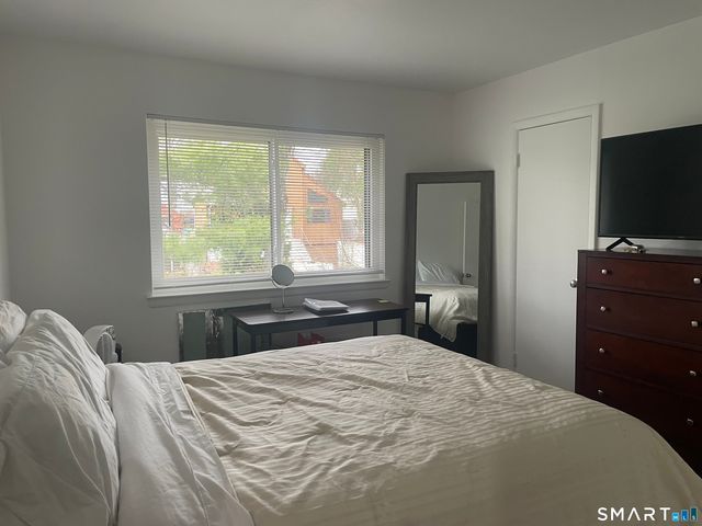 177 Kennedy Drive 177, Bridgeport, CT 06606