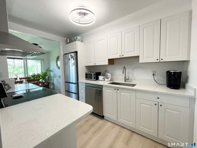 177 Kennedy Drive 177, Bridgeport, CT 06606