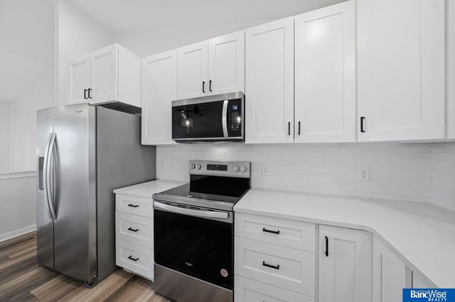 4930 N 35Th Court, Lincoln, NE 68504