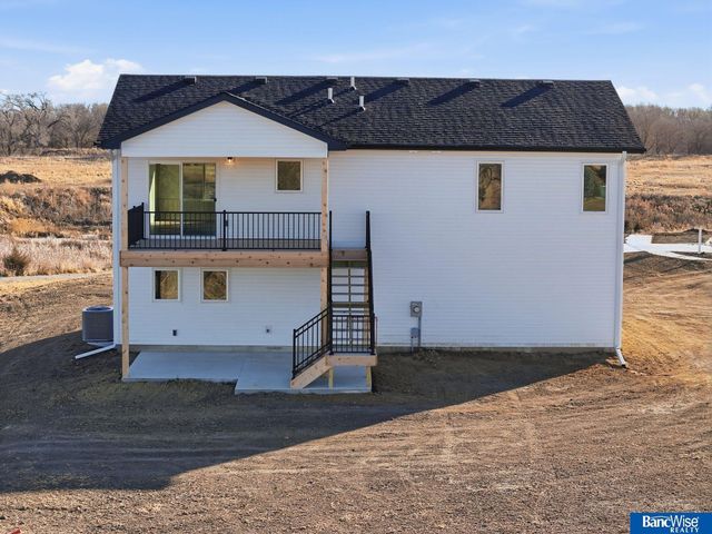 4930 N 35Th Court, Lincoln, NE 68504