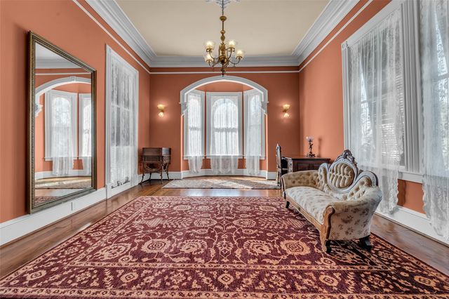 926 Winnie Street, Galveston, TX 77550