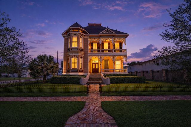 926 Winnie Street, Galveston, TX 77550