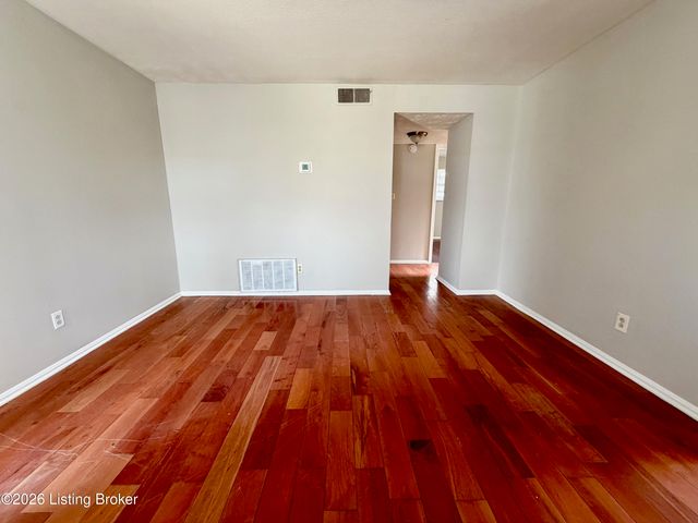 3107 Melody Acres Ln 2, Louisville, KY 40216
