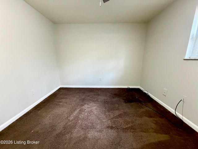 3107 Melody Acres Ln 2, Louisville, KY 40216
